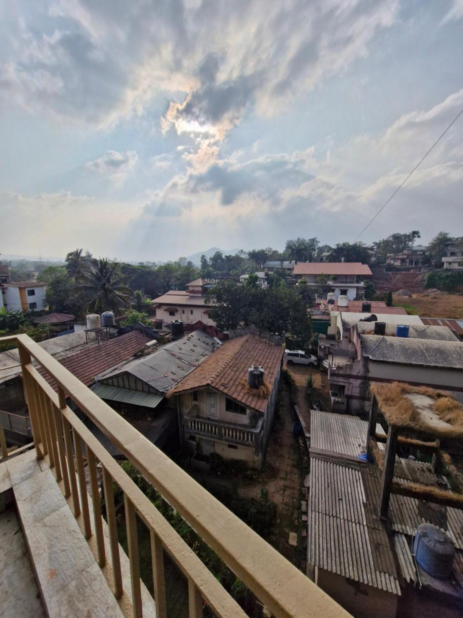 Ilif 2801 Dream Holidays Lonavla Exterior foto